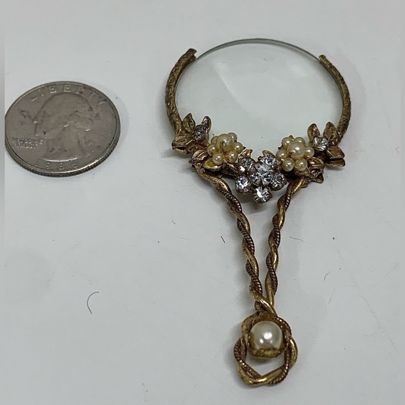 Antique Ornate Victorian Style Mother of Pearl Faux Diamond Loupe Magnifier - Picture 11 of 11
